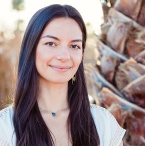 Meet your Posher, Dr. aalia